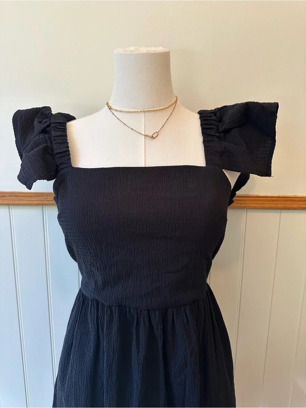 BNWT Mi Ami Black Ruffle Sleeve Dress – Size Small - Picture 3 of 6